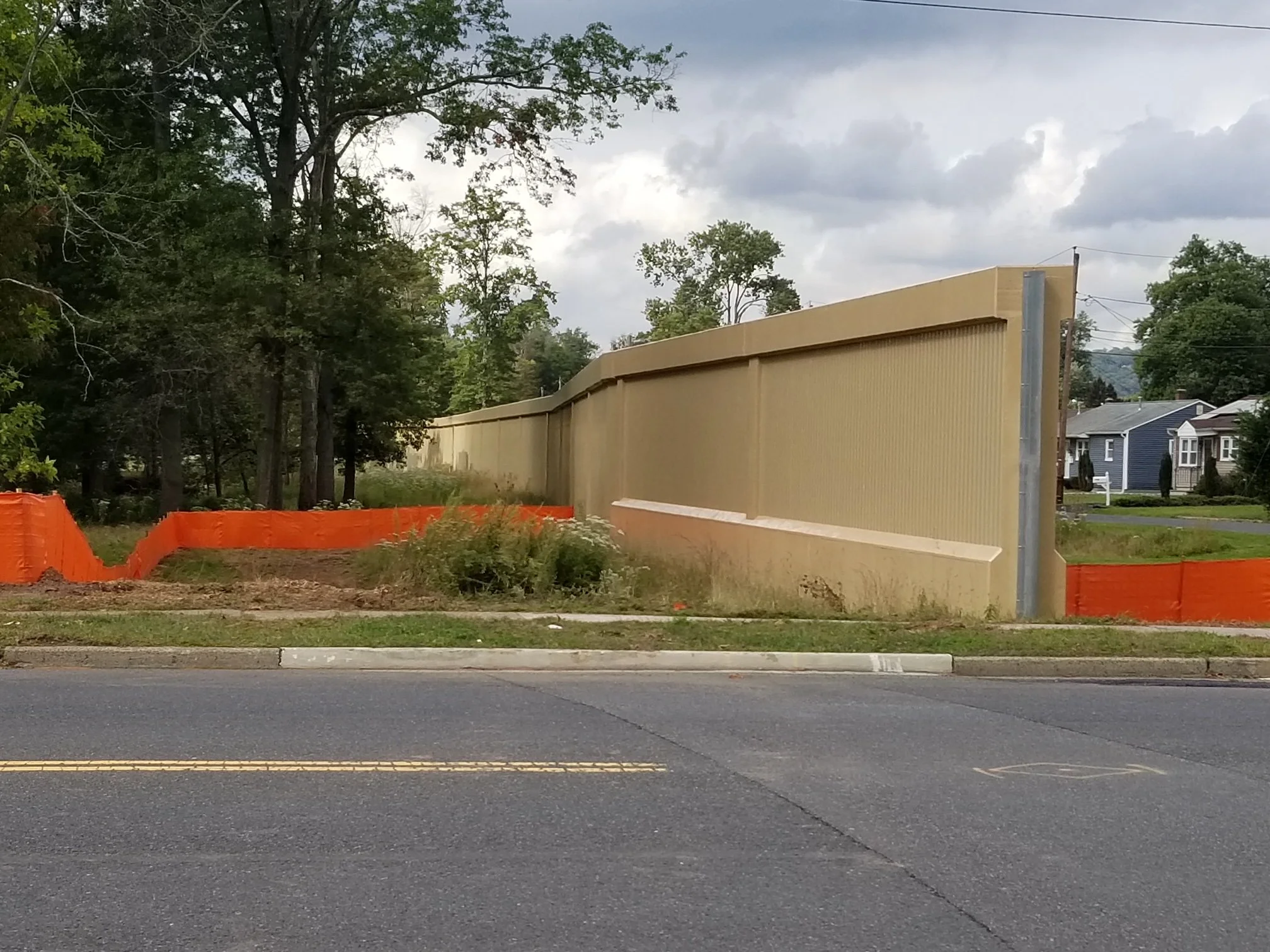 Flood Wall project on South Lincoln Ave Takes Shape — Middlesex